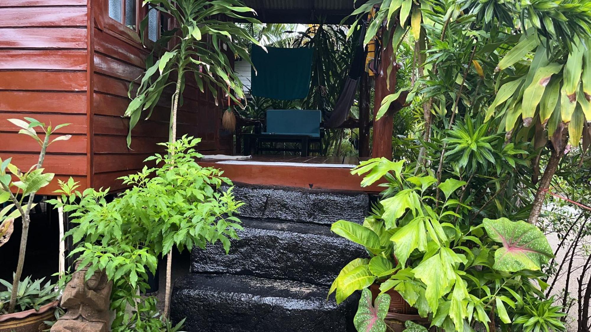 Namthip Homebeach Baan Tai Exterior foto