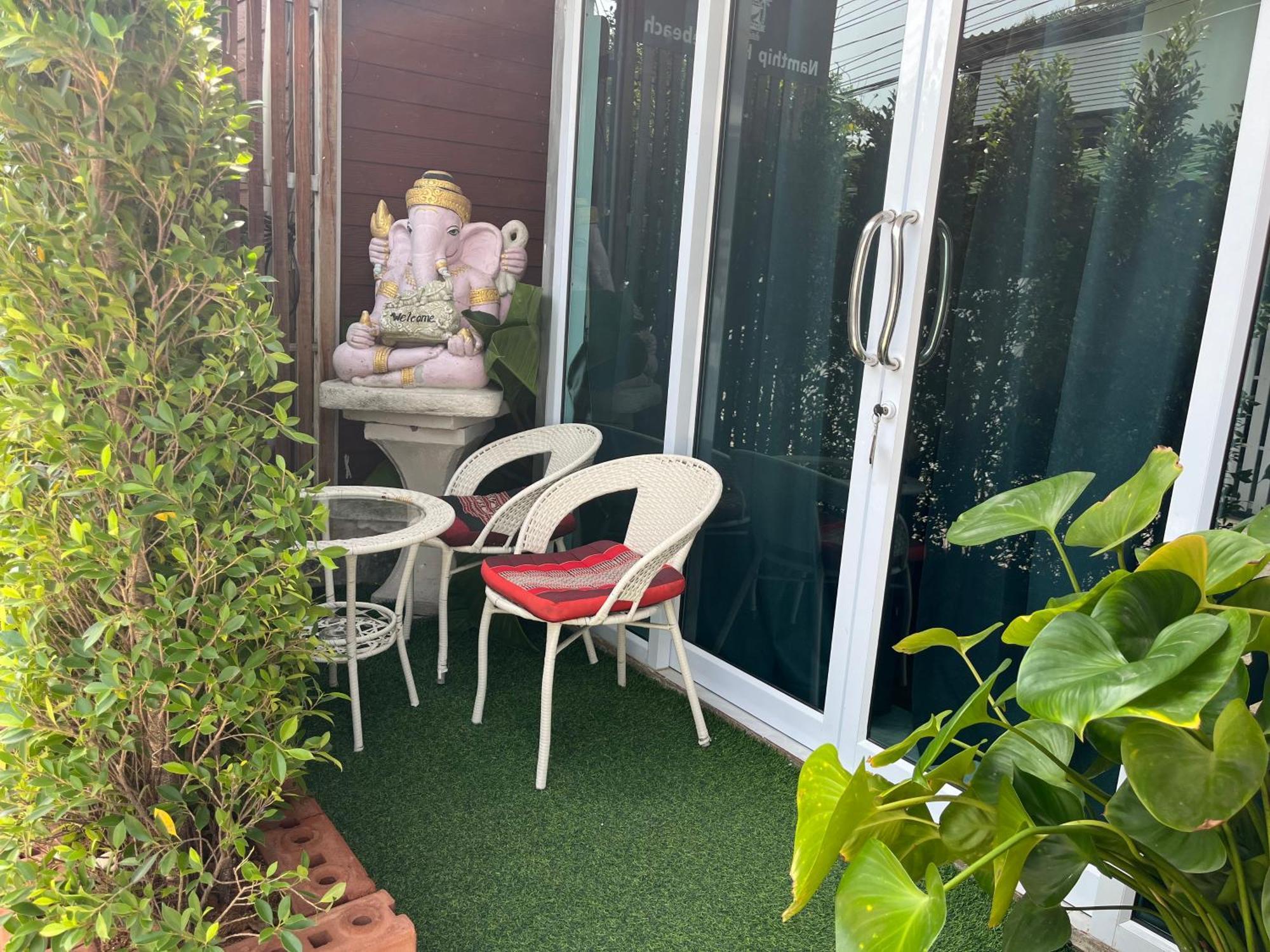 Namthip Homebeach Baan Tai Exterior foto