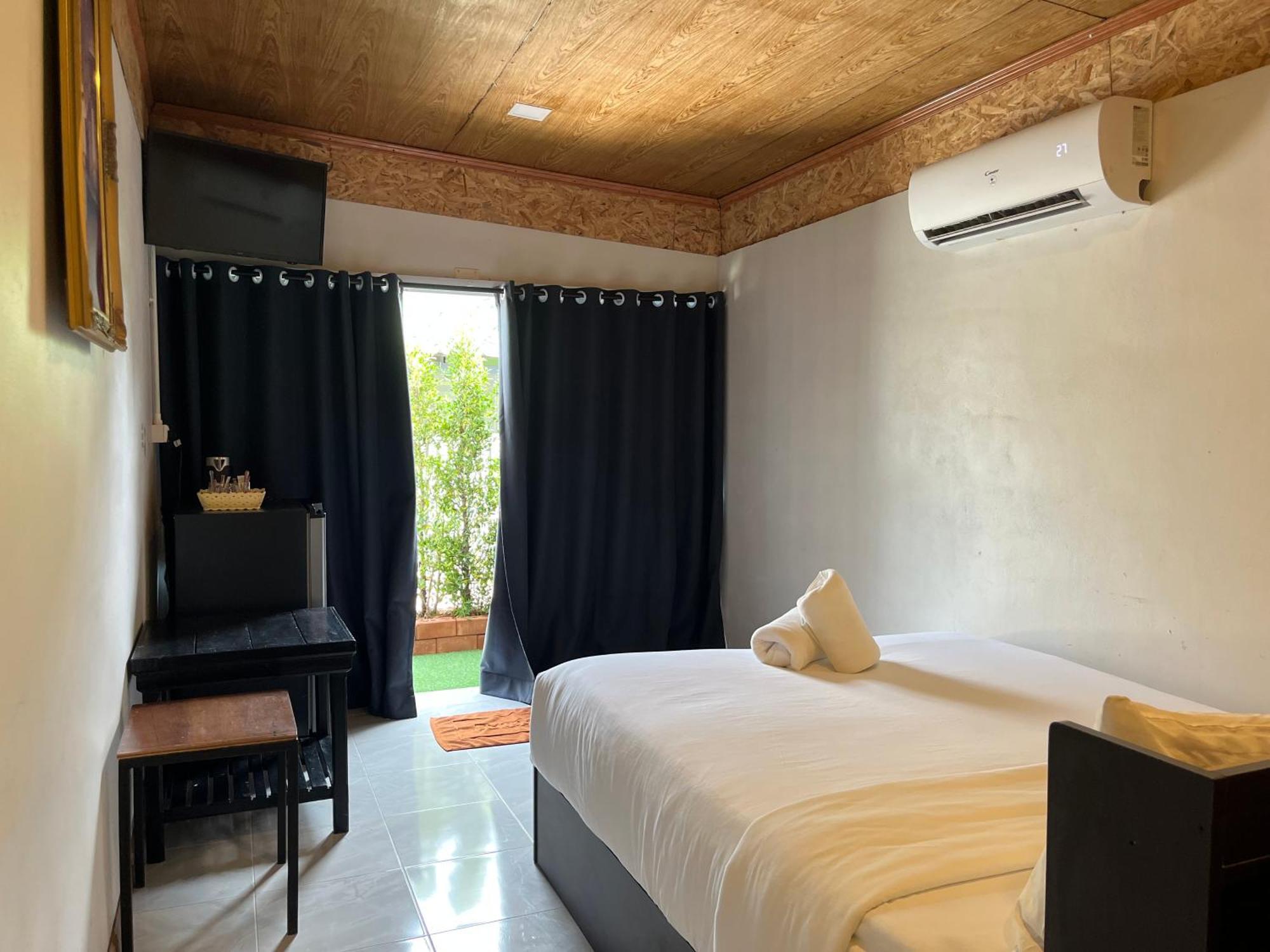Namthip Homebeach Baan Tai Exterior foto