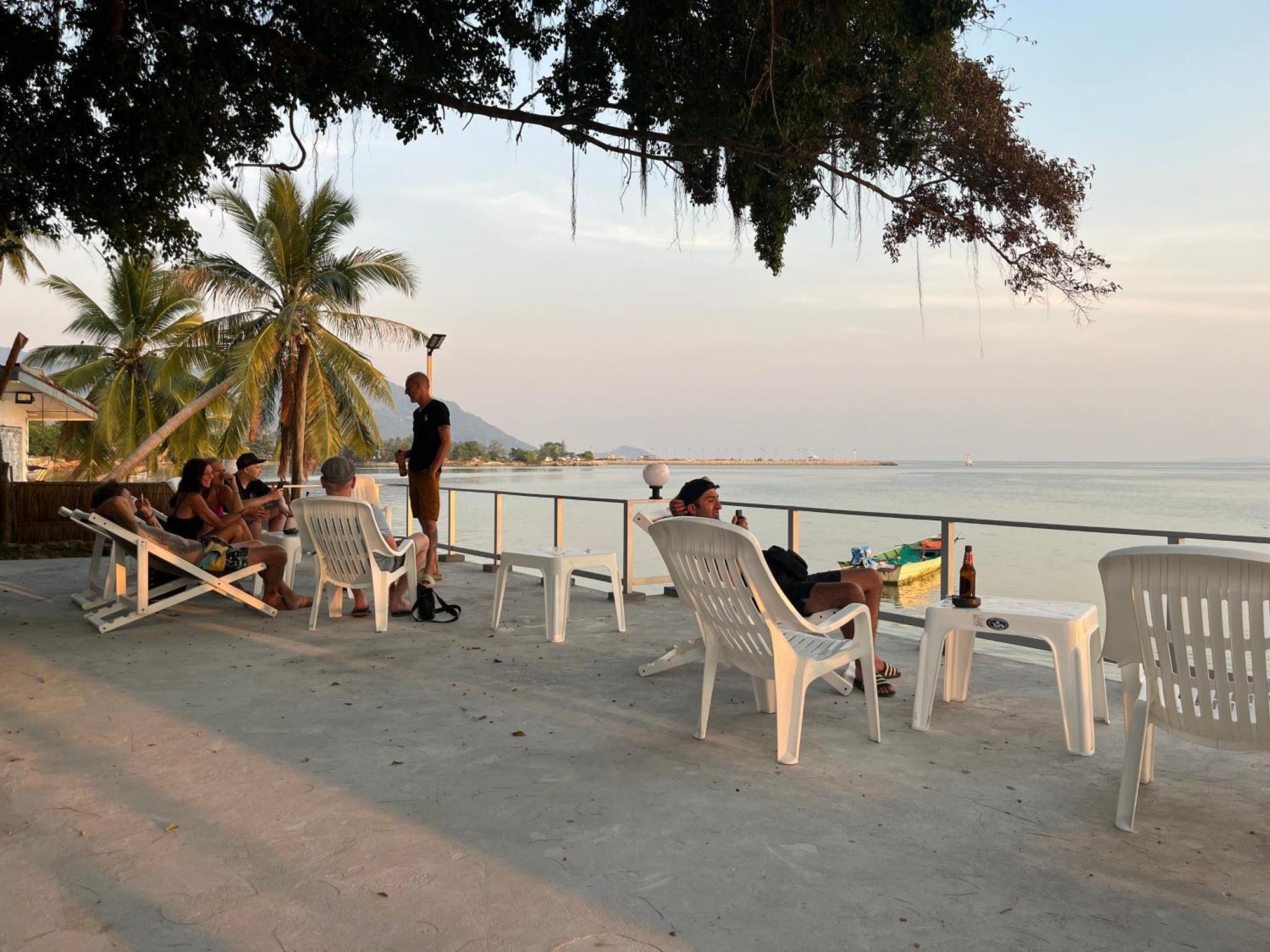 Namthip Homebeach Baan Tai Exterior foto