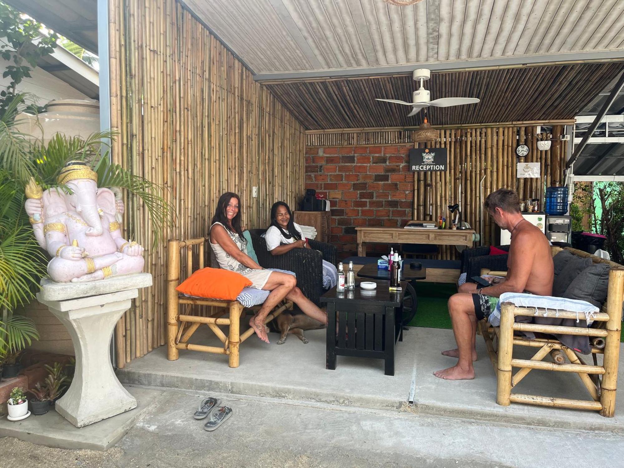 Namthip Homebeach Baan Tai Exterior foto
